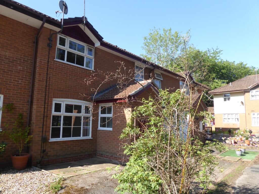 1 bed Mid Terraced House for rent in Arborfield. From Martyn Russell Property Services - Reading