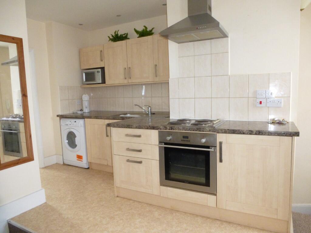 1 bed Apartment for rent in Reading. From Martyn Russell Property Services - Reading 1 bed Apartment for rent in Reading. From Martyn Russell Property Services - Reading