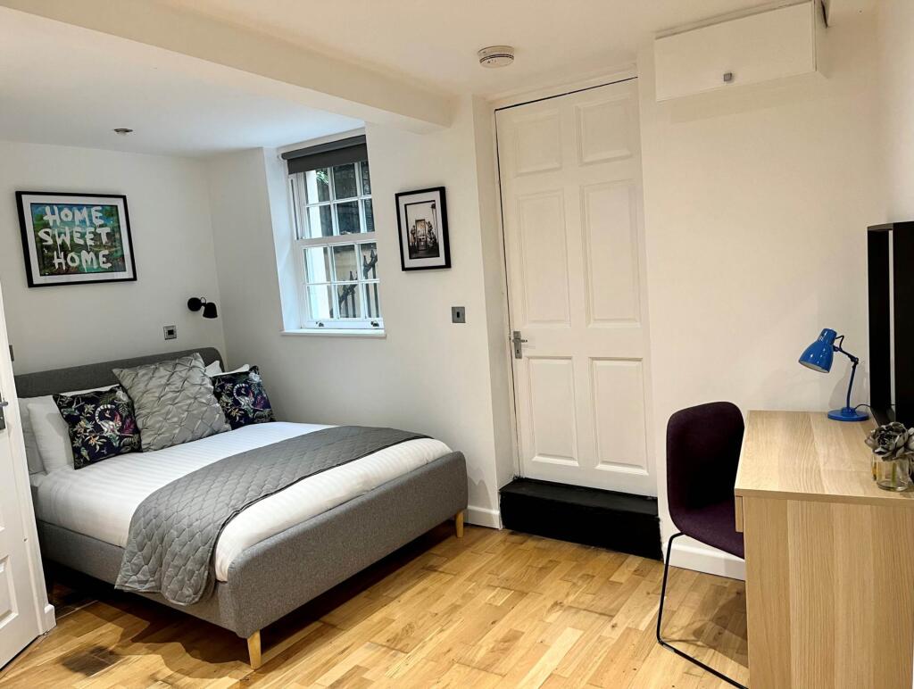 1 bed 1st Floor Flat for rent in Reading. From Martyn Russell Property Services - Reading 1 bed 1st Floor Flat for rent in Reading. From Martyn Russell Property Services - Reading