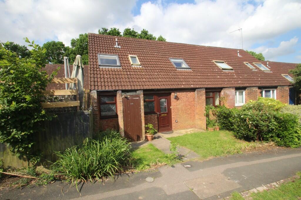 4 bed Semi-Detached House for rent in Milton Keynes. From Mason Kelly Property Consultants - Milton Keynes