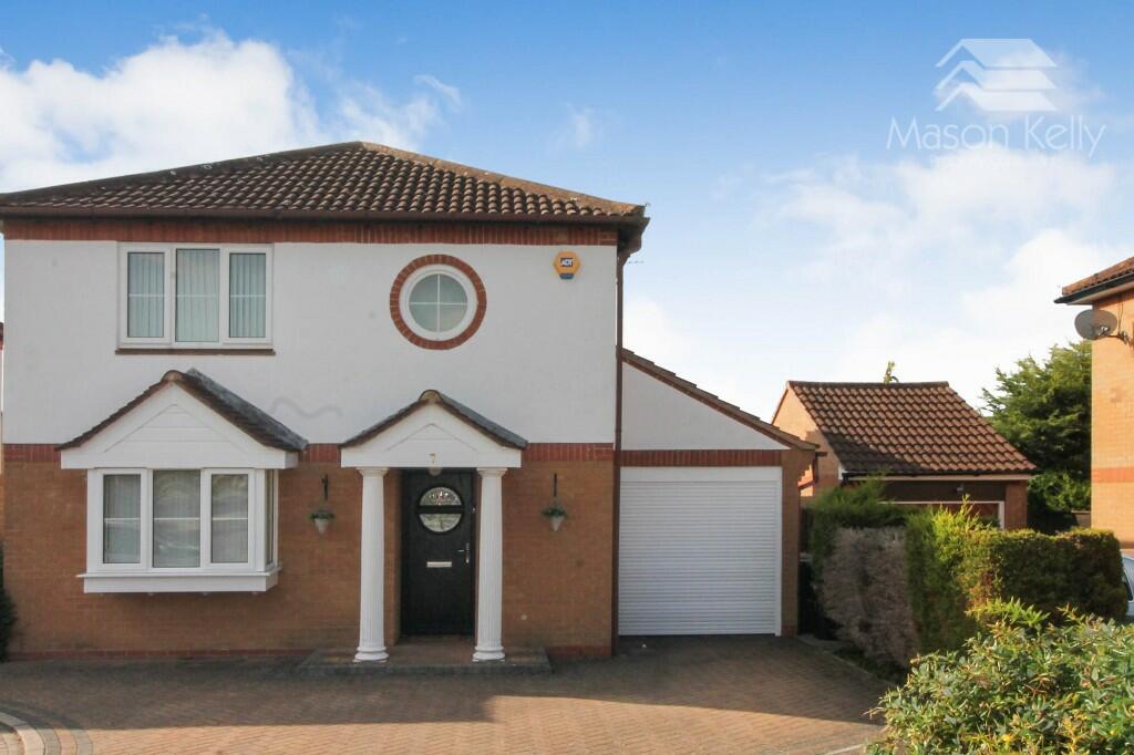 3 bed Detached for rent in Bletchley. From Mason Kelly Property Consultants - Milton Keynes