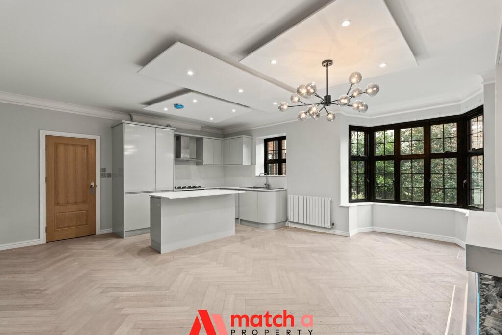 3 bed Flat for rent in London. From matchaproperty