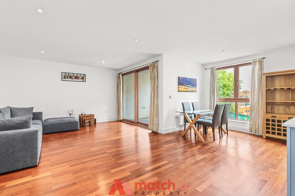 2 bed Apartment for rent in London. From matchaproperty