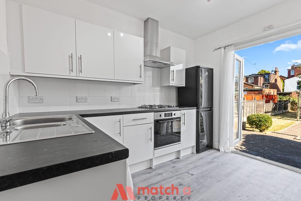 1 bed 1st Floor Flat for rent in London. From matchaproperty
