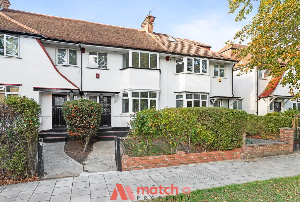4 bed Mid Terraced House for rent in London. From matchaproperty