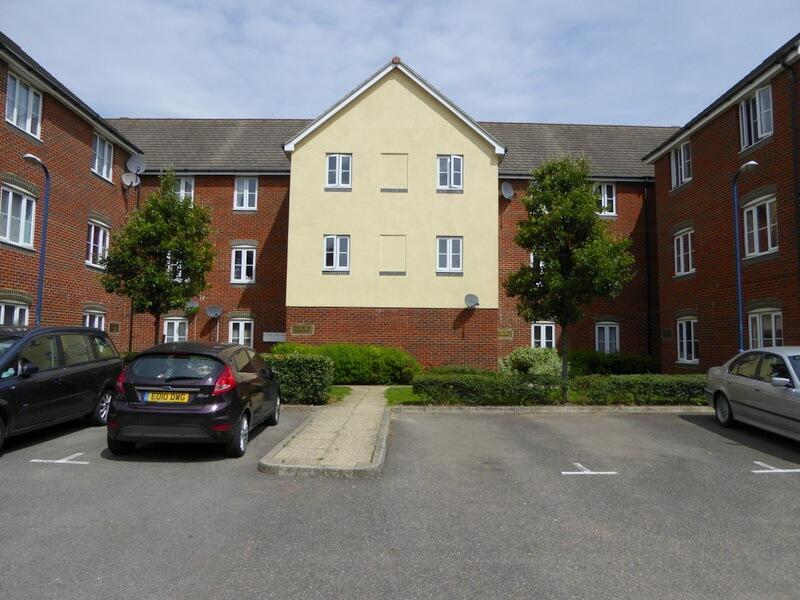 2 bed Flat for rent in Northfleet. From McConnells - Dartford