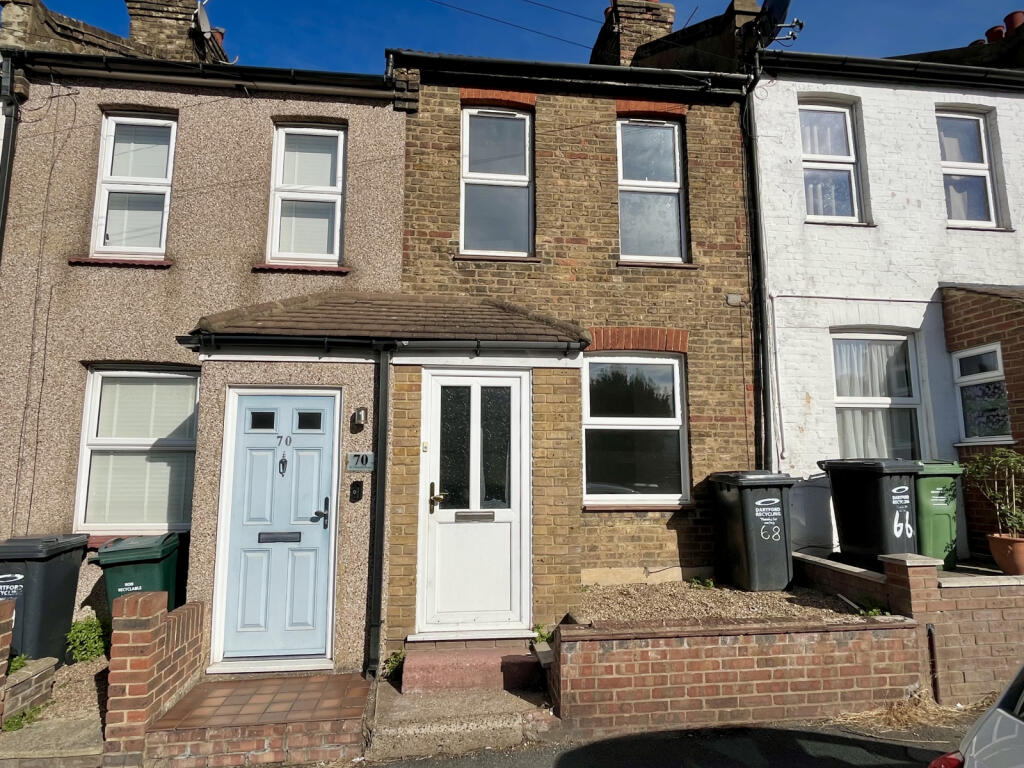 2 bed Mid Terraced House for rent in Crayford. From McConnells - Dartford