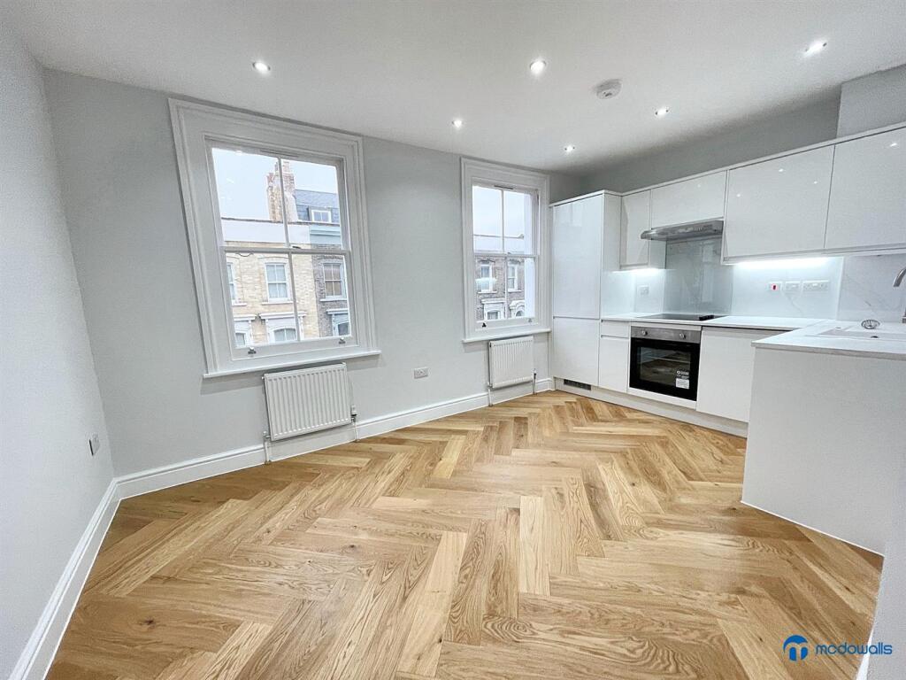 2 bed 1st Floor Flat for rent in Bow. From McDowalls - East Ham