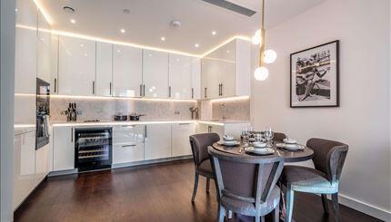 3 bed Apartment for rent in London. From McGlashans Property Services 3 bed Apartment for rent in London. From McGlashans Property Services