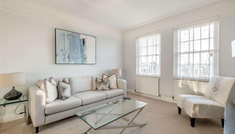 2 bed Apartment for rent in London. From McGlashans Property Services