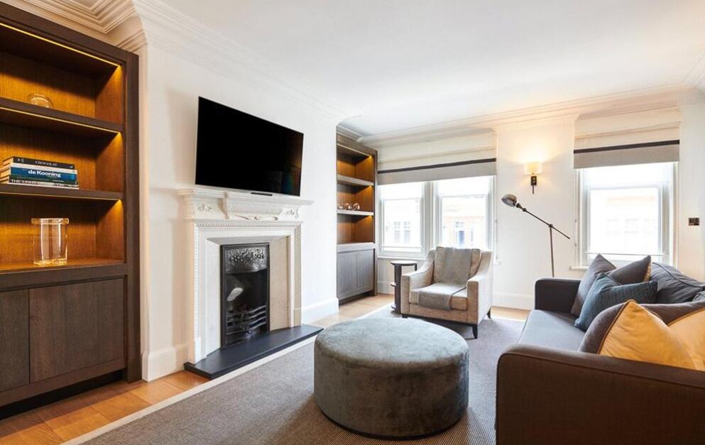 1 bed Apartment for rent in London. From McGlashans Property Services