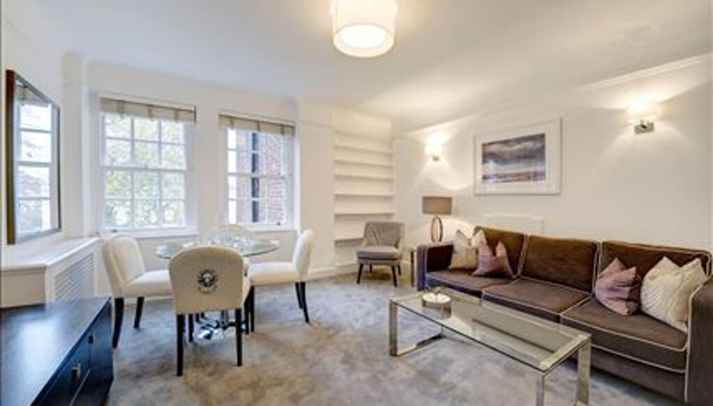 1 bed 1st Floor Flat for rent in Chelsea. From McGlashans Property Services