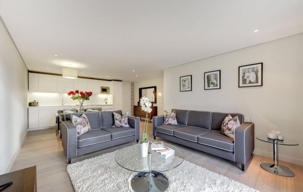 3 bed 1st Floor Flat for rent in London. From McGlashans Property Services