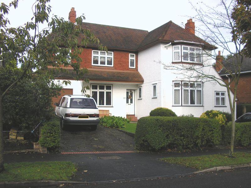 4 bed Detached for rent in Epsom. From Michael Everett & Co - Epsom - Sales & Lettings