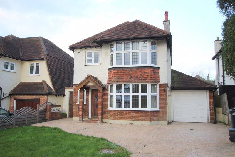 3 bed Detached for rent in Langley Vale. From Michael Everett & Co - Epsom - Sales & Lettings 3 bed Detached for rent in Langley Vale. From Michael Everett & Co - Epsom - Sales & Lettings
