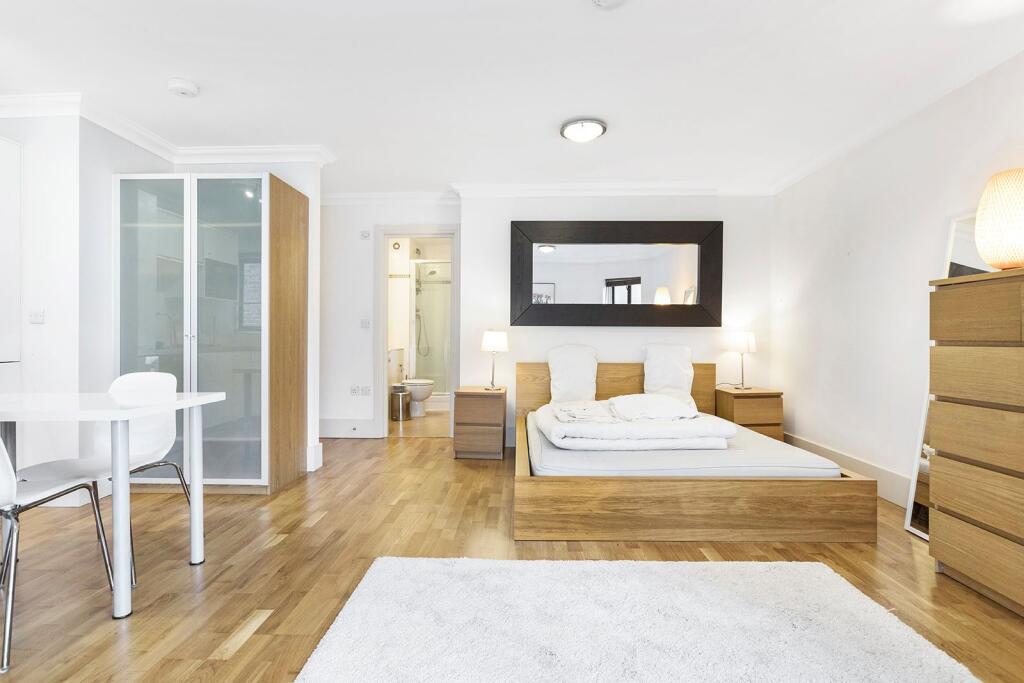 4 bed Studio for rent in Kensington. From Milton Stone - London 4 bed Studio for rent in Kensington. From Milton Stone - London