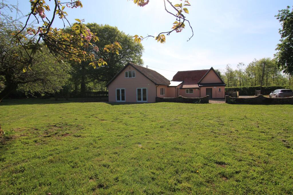 5 bed Detached for rent in Ubley. From Cherry Tree Estates - Chew Magna