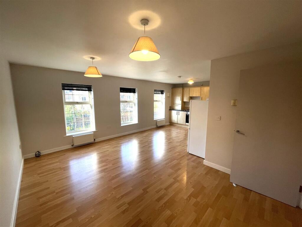 2 bed Apartment for rent in Doncaster. From Moss Properties - Doncaster 2 bed Apartment for rent in Doncaster. From Moss Properties - Doncaster