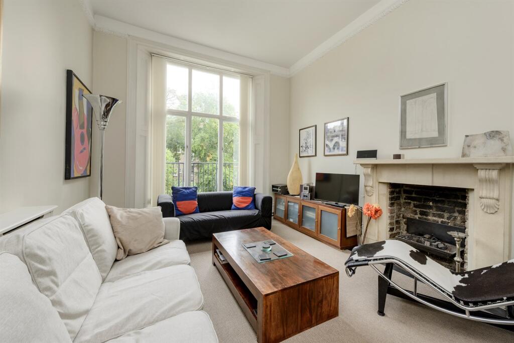 1 bed 1st Floor Flat for rent in London. From Mountgrange Heritage - Notting Hill