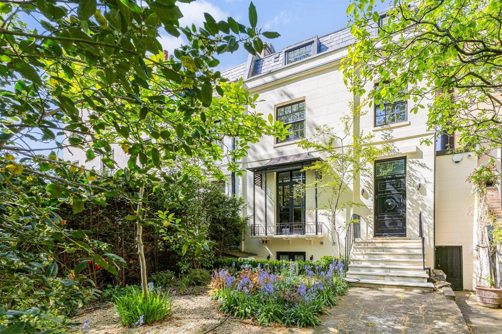 5 bed Detached for rent in Kensington. From Mountgrange Heritage - Notting Hill
