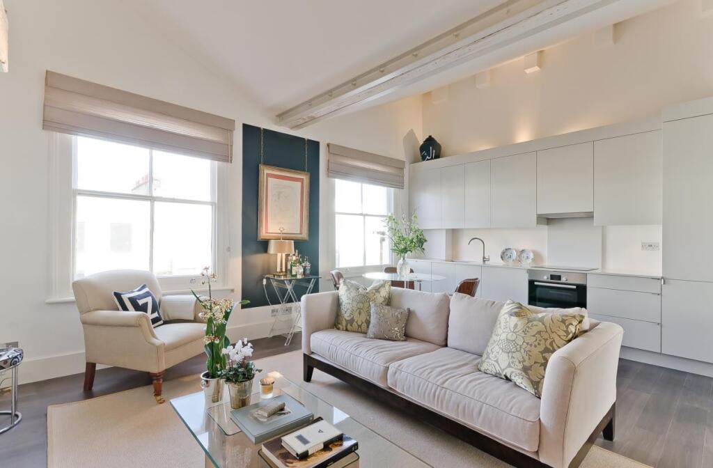 2 bed 1st Floor Flat for rent in London. From Mountgrange Heritage - Notting Hill
