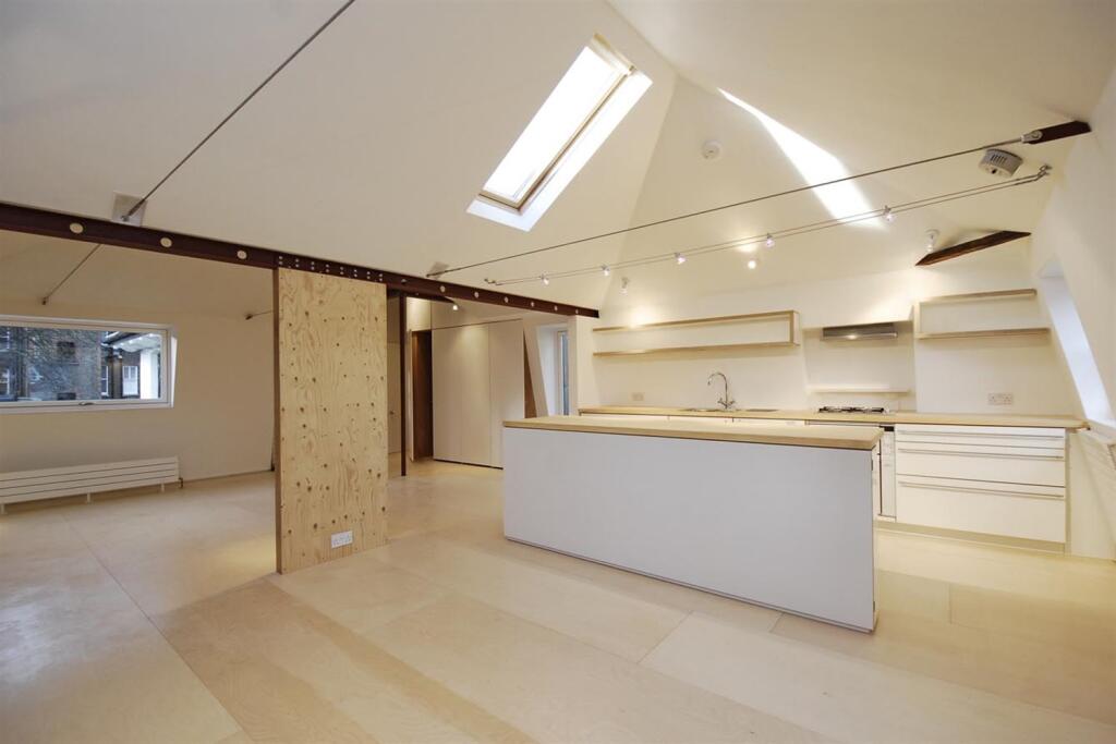 1 bed 1st Floor Flat for rent in London. From Mountgrange Heritage - Notting Hill