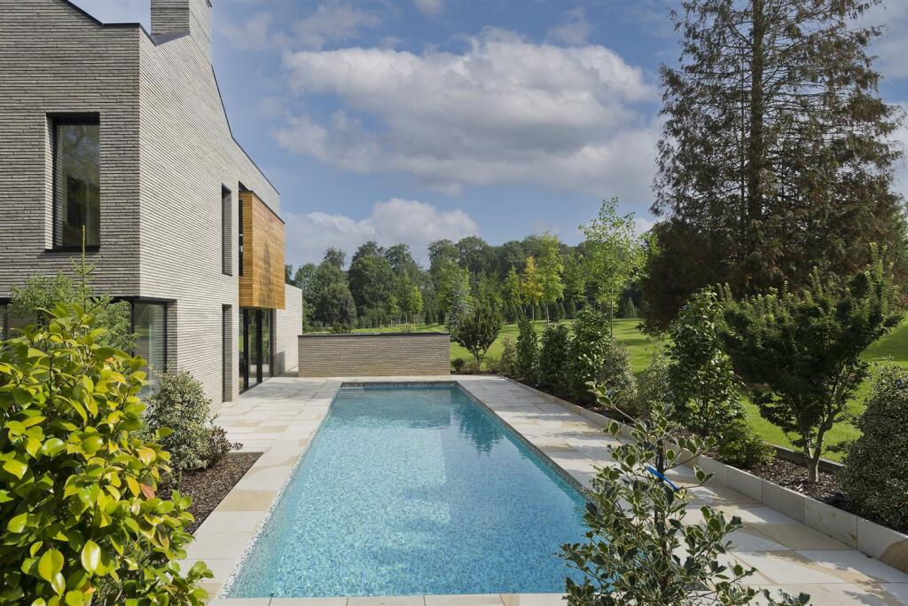 6 bed Detached for rent in Penn. From Mountgrange Heritage - Notting Hill