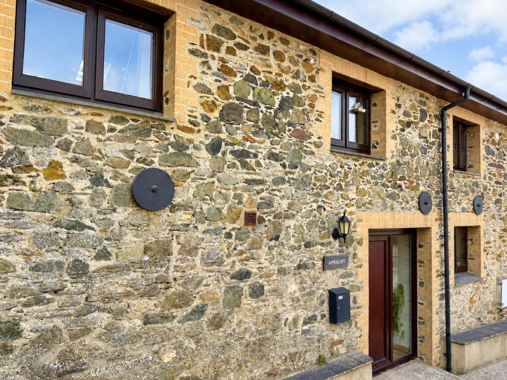 3 bed Barn Conversion for rent in Harberton. From Moveli - London