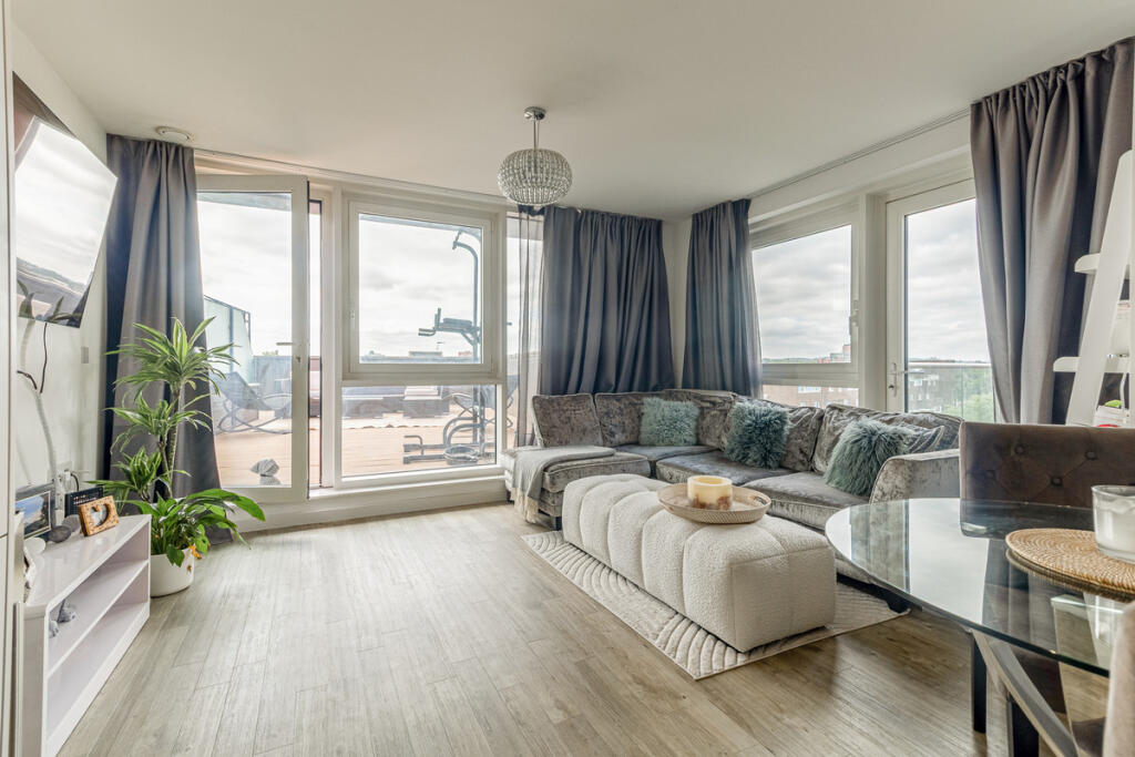 2 bed Apartment for rent in London. From Moveli - London 2 bed Apartment for rent in London. From Moveli - London
