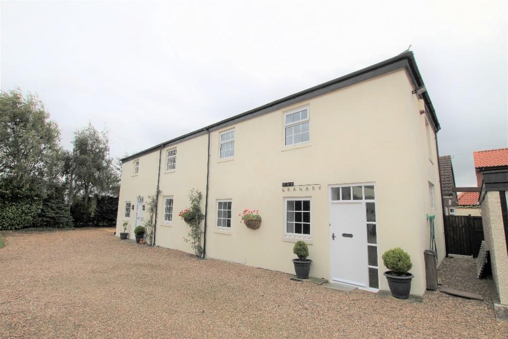 2 bed Detached House for rent in East Hardwick. From MoveNow Properties - Wakefield