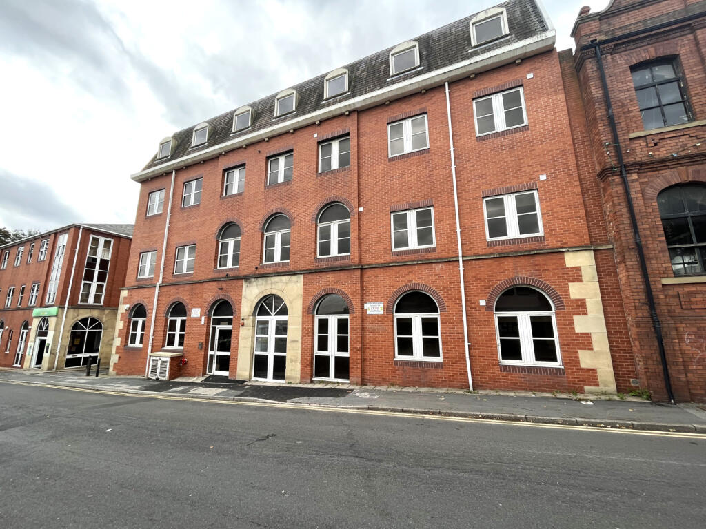 1 bed 1st Floor Flat for rent in Wakefield. From MoveNow Properties - Wakefield