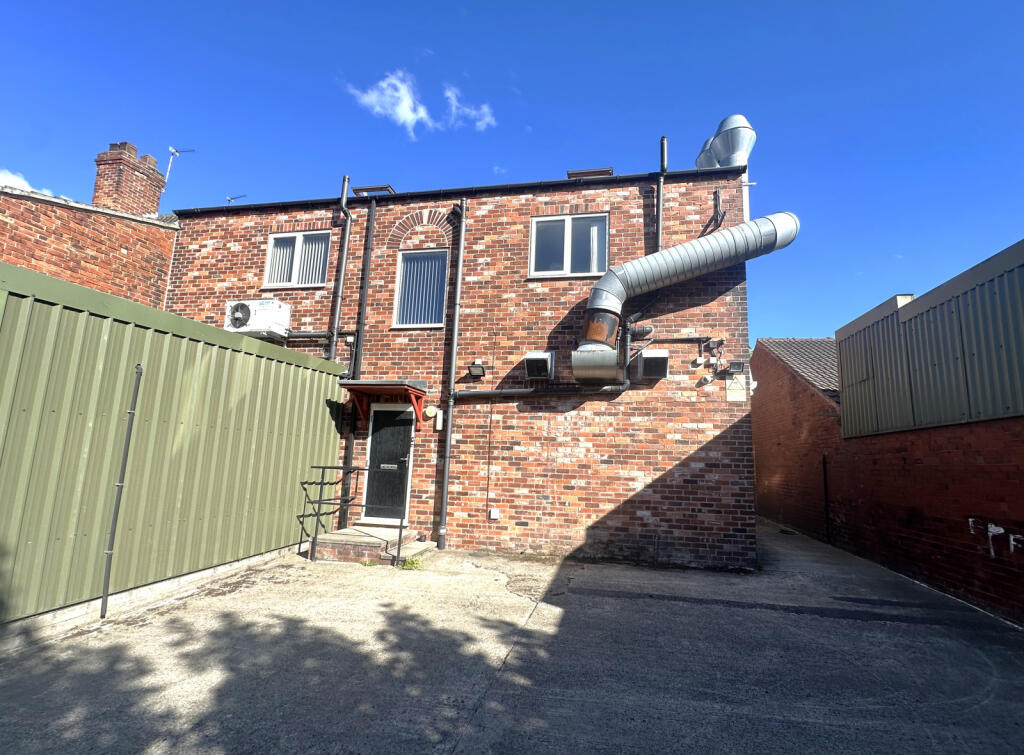 3 bed 1st Floor Flat for rent in Normanton. From MoveNow Properties - Wakefield 3 bed 1st Floor Flat for rent in Normanton. From MoveNow Properties - Wakefield