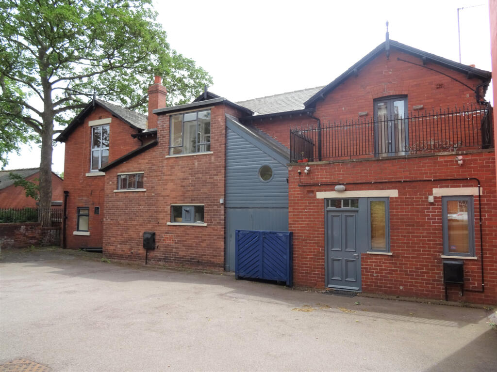 2 bed 1st Floor Flat for rent in Wakefield. From MoveNow Properties - Wakefield