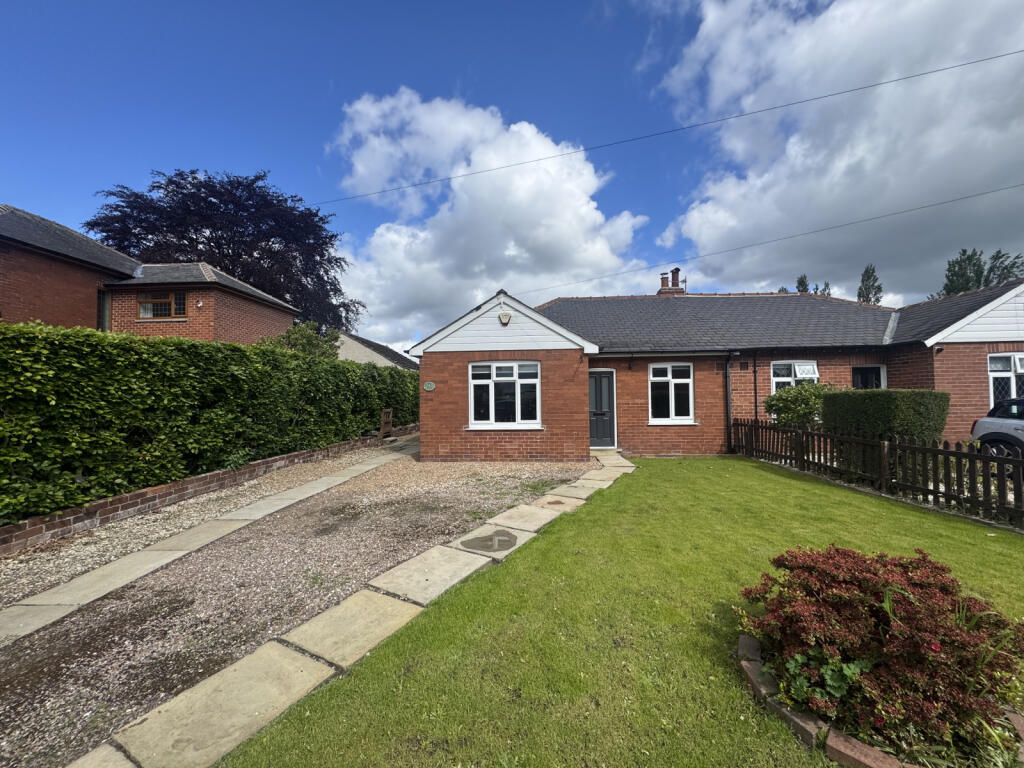 3 bed Semi-detached bungalow for rent in Wakefield. From MoveNow Properties - Wakefield 3 bed Semi-detached bungalow for rent in Wakefield. From MoveNow Properties - Wakefield
