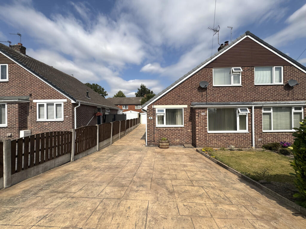 2 bed Semi Detached for rent in Wakefield. From MoveNow Properties - Wakefield