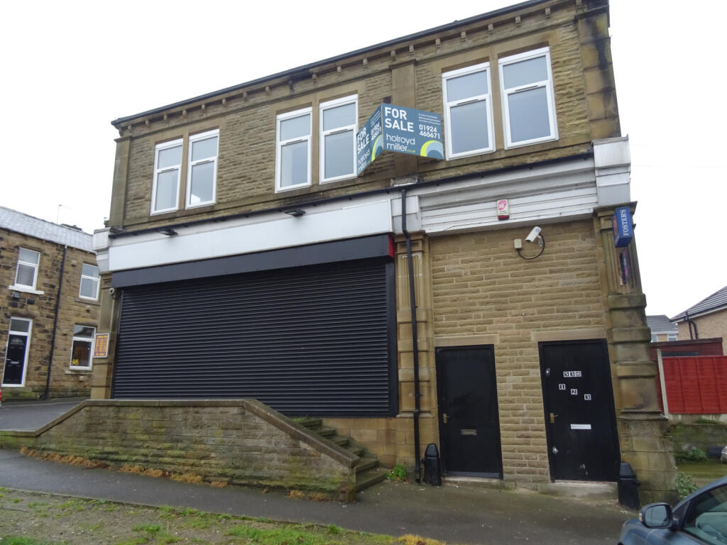 2 bed 1st Floor Flat for rent in Dewsbury. From MoveNow Properties - Wakefield