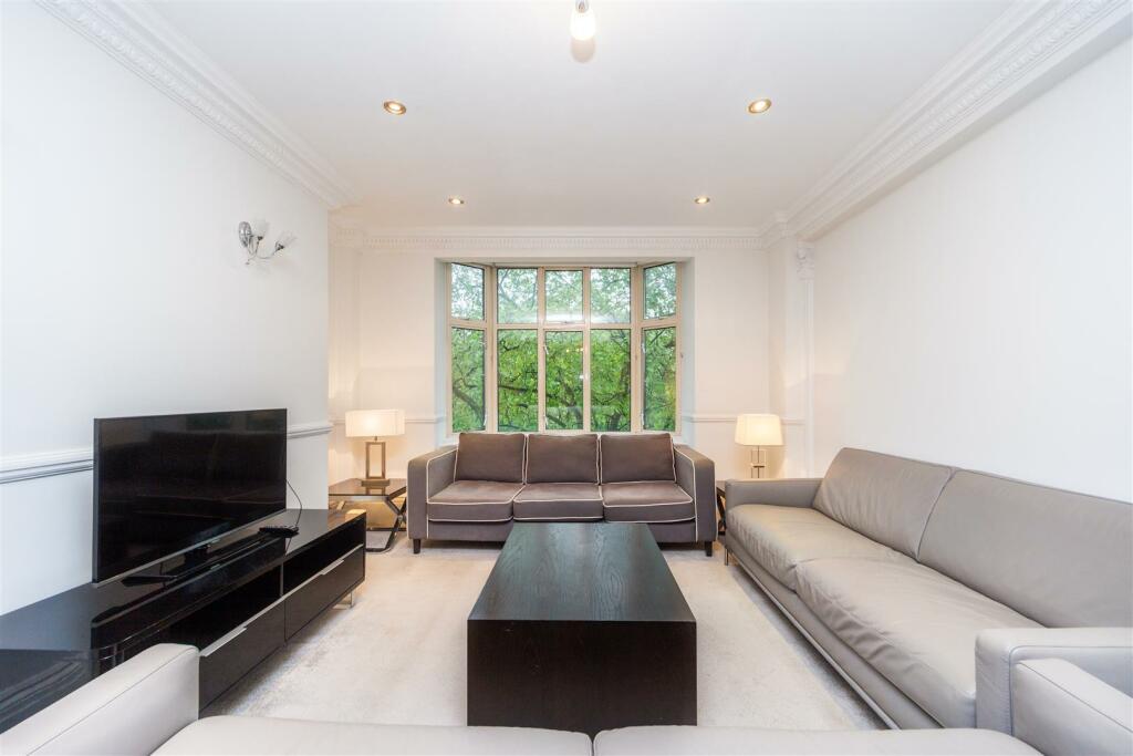 5 bed Flat for rent in London. From Napier Watt