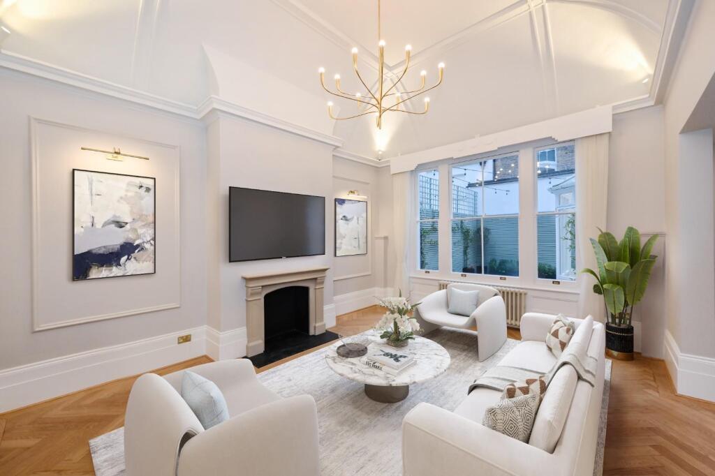 3 bed 1st Floor Flat for rent in London. From Napier Watt Limited - London