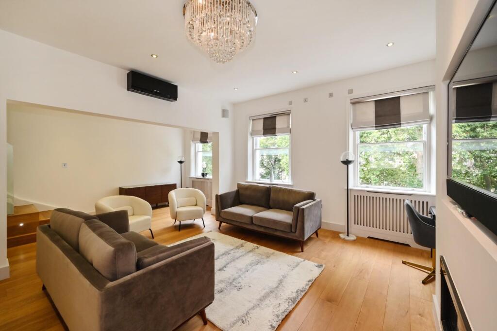 3 bed 1st Floor Flat for rent in Chelsea. From Napier Watt Limited - London