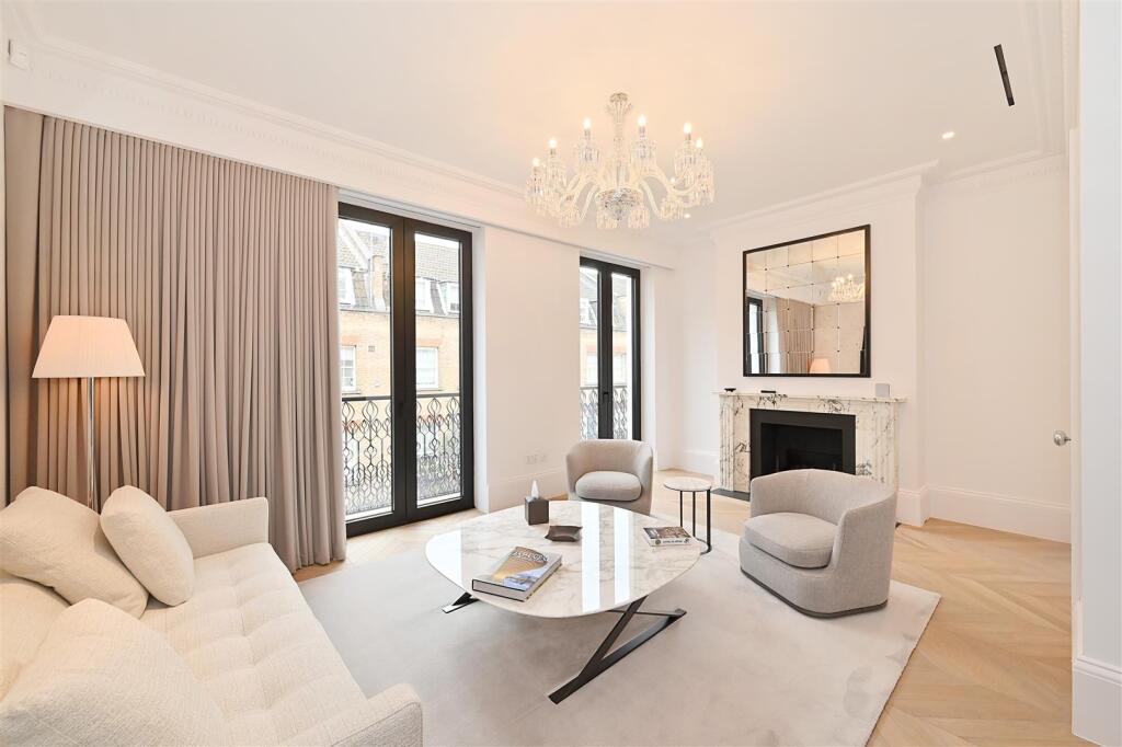 4 bed Town House for rent in London. From Napier Watt Limited - London 4 bed Town House for rent in London. From Napier Watt Limited - London