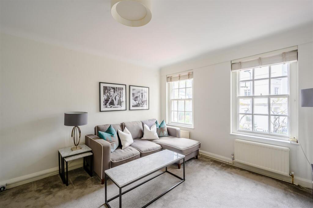 2 bed 1st Floor Flat for rent in Chelsea. From Napier Watt Limited - London