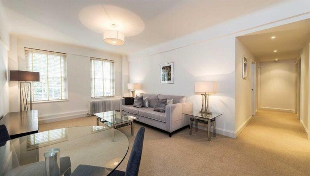 2 bed 1st Floor Flat for rent in Chelsea. From Napier Watt Limited - London