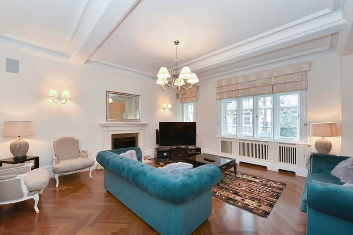 3 bed 1st Floor Flat for rent in Chelsea. From Napier Watt Limited - London