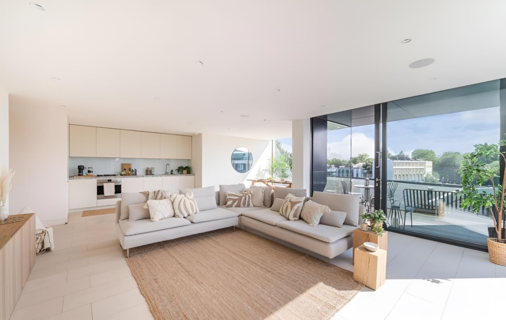 3 bed 1st Floor Flat for rent in Camden Town. From Napier Watt Limited - London
