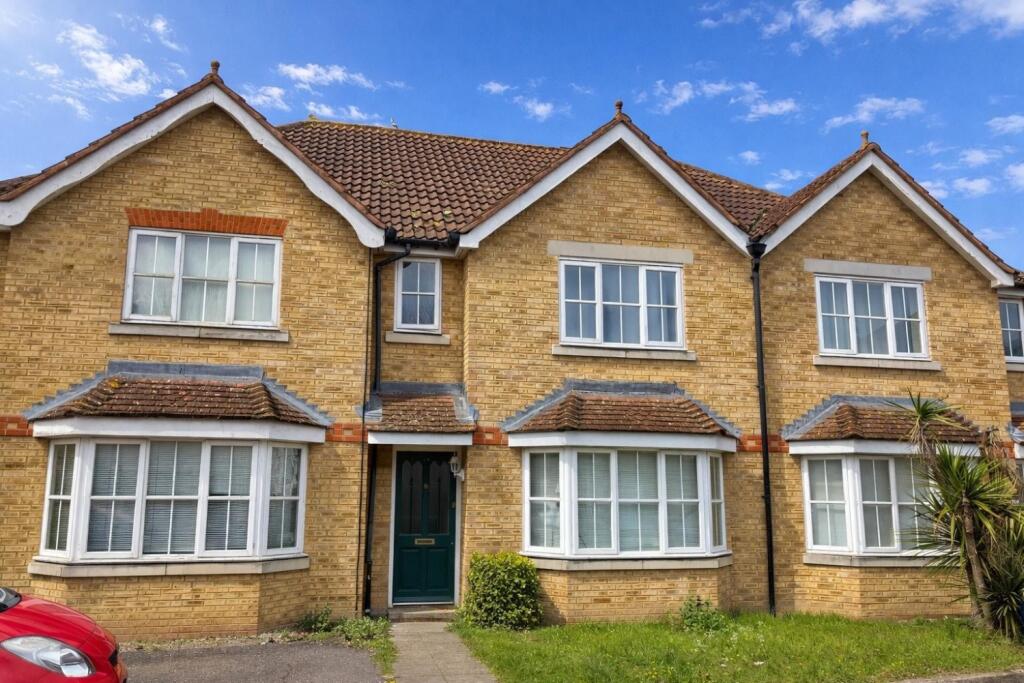 5 bed Semi Detached for rent in Egham. From Nevin and Wells Residential - Egham