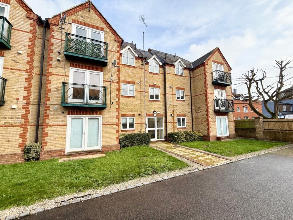 2 bed Apartment for rent in Egham. From Nevin and Wells Residential - Egham