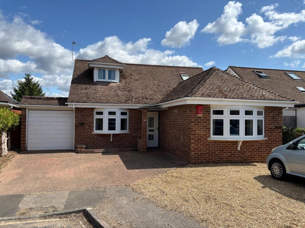 4 bed Detached for rent in Thorpe. From Nevin and Wells Residential - Egham