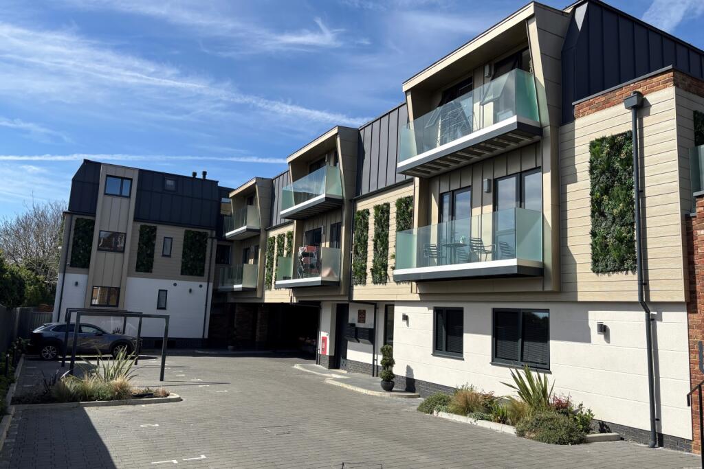 1 bed Apartment for rent in Egham. From Nevin and Wells Residential - Egham
