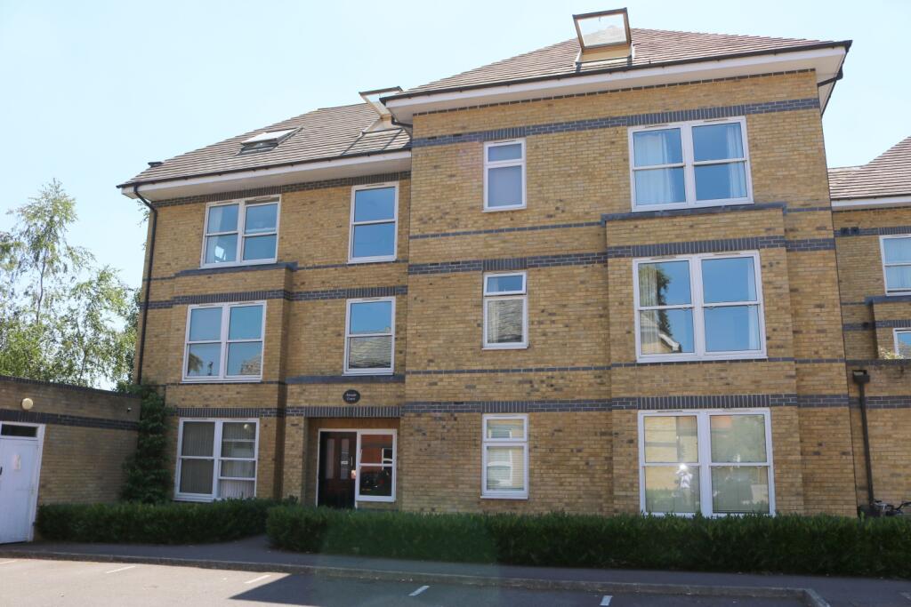 2 bed 1st Floor Flat for rent in Egham. From Nevin and Wells Residential - Egham