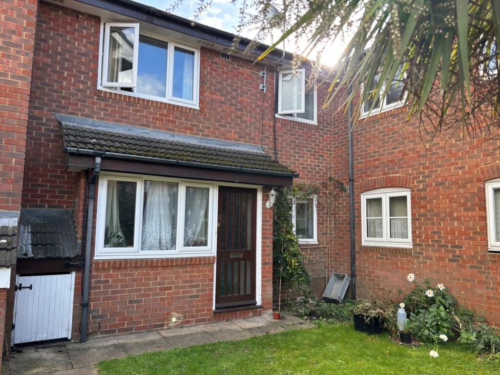 1 bed Mid Terraced House for rent in Egham. From Nevin and Wells Residential - Egham